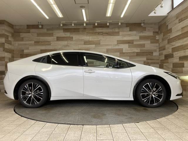 愛知県名古屋市を中心に中部地方で30店舗を展開。愛知より最短30分。地域最大級のSUV専門店です。総在庫数2500台☆