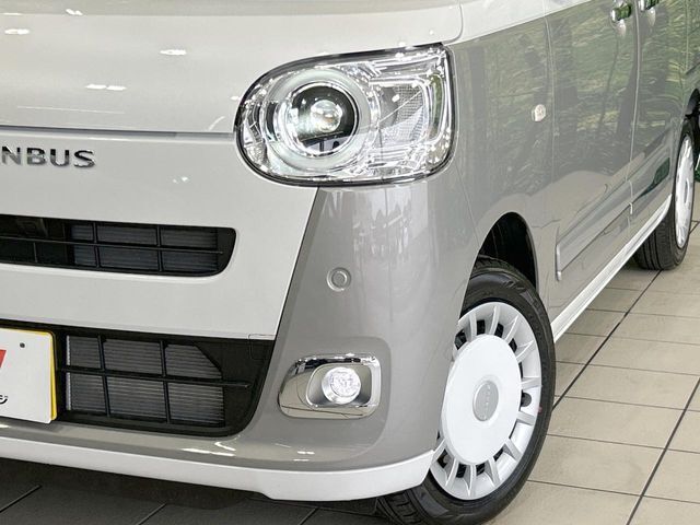 【LEDヘッドライト】悪天候や夜間走行時も良好な視界を確保し安心して運転できる高輝度LEDヘッドライトを装備！点灯速度が早く、消費電力も抑えられています。