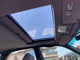 C仕様　後期モデル　純正リアルレザーシート　サンルーフ　ワンオーナー車庫保管車　禁煙車　純正キーレス　ETC　記録簿　純正カードキー　フルオリジナルカラー　フルノーマル車　レアカラーグレーツートン