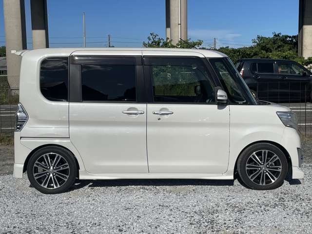 納車時には全車両を徹底清掃をしております！快適な空間でドライブを楽しんでいただけます！！