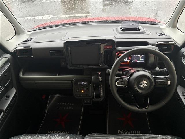 ★200名以上のスタッフで対応★　各専門店に専門のスタッフを配置する事でお客様に合ったアドバイスをさせて頂きます。女性スタッフも多数在籍していますので、女性の方でも安心してご来店ください！！