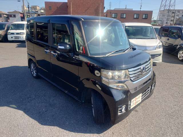 エンジン、ミッションなど金額の大きな箇所も無料修理♪代車もご用意！☆自社保証☆安心3ヶ月間の無料保証付。カーセンサーアフター保証も有り☆1年～2年更新保証もご用意有ります。輸入車は1年保証～有償のみです。