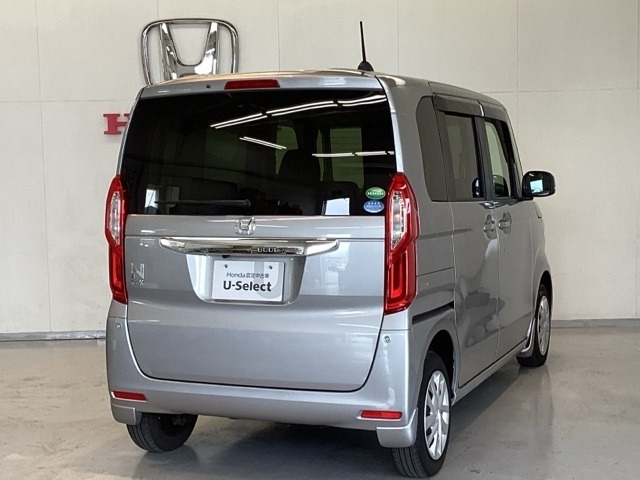 【Honda認定中古車 U-Select】　は3つの安心をお約束します。　1　Hondaのプロが整備した安心。 2　第三者機関がチェックした安心。　3　購入後もHondaが保証する安心。