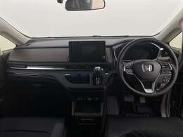 【インパネ全体】全方位で視界が広く、高い目線で運転もしやすいです！