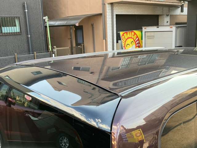 ★お車でお越しの際★ご来店の際は、ぜひ一度お電話の上、ご来店ください！お車でお越しの際は、大通り側より入れますよう店舗前のスペースを空けておきます。スムーズな対応のため、ご協力いただけますと幸いです！