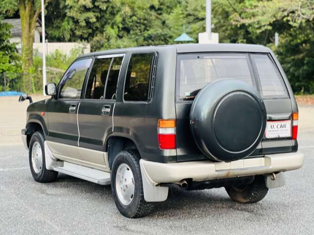 ☆現車確認をオススメいたします。商品は中古車ですので。年数相応の小傷等があります