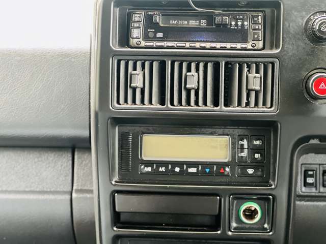 電話090-4054-7070までお気軽に問い合わせ下さい♪その際、「カーセンサーを見たよ」と教えて下さいネ！お待ちしております♪当店はメールbehedo_co_ltd@yahoo.co.jp でもお問い合わせが出来ます。