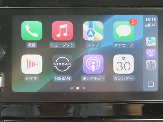 Apple CarPlay/Android Autoが使えますiPhoneやAndroid搭載のスマートフォンをナビ画面で直接操作。音楽を聴く、目的地までのルートを調べる、電話をかける、メッセージの送受信などが行えます。