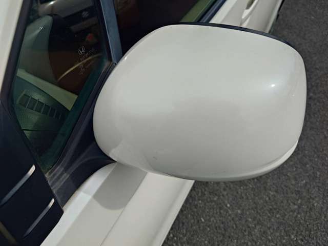 お車の事なら何でもご相談ください。私たちがしっかりサポートさせて頂きます。下取り、処分するお車、不動車がございましたらご相談ください。他店に負けないように頑張てます！！格安軽自動車は大高店へ♪