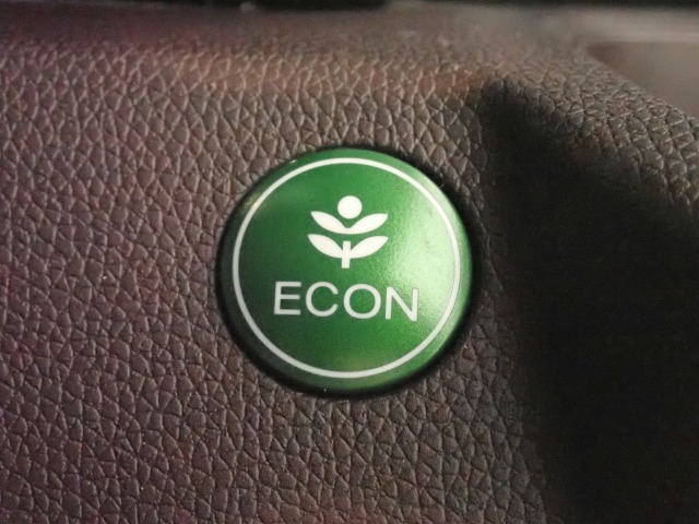 ◆Honda認定中古車をお探しの方はHonda　U-Select亀山長明寺へお越しください！全車安心のU-Selectホッと保証付きです！敷地内試乗も可能です！オンライン商談も受付しています！◆