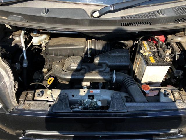 親切・丁寧な専門メカニックスタッフが応対！・車検・点検整備・事故等の修理などアフターサービスも安心。お車のカスタマイズもネクステージのサービススタッフまでご相談ください！