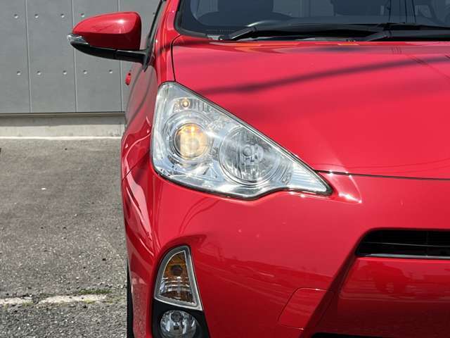 【ハロゲンライト】暗い夜道や視界の悪い日でも快適なドライブが可能！『LED』や『HID』といったさらに明るくスタイリッシュなヘッドライトにもOPで変更可能です☆