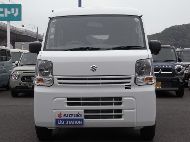 スズキ　エブリイPA　R6(2024)年式　走行距離(撮影時点)1,533km　車検満了R8(2026)年11月　2(4)人乗り　スズキセーフティサポート非装着車　後席両側スライドドア