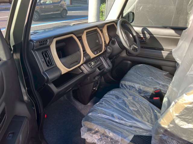 ☆安全装備・衝突軽減ブレーキ付のお車も多数ご用意しております☆詳しくは営業スタッフご相談下さいませ♪