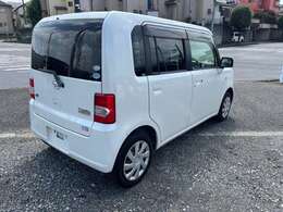 納車時に新品バッテリー、ワイパーブレード、オイルを無料で交換、しっかり整備点検を行います！車検整備付き。八王子ナンバー以外は初登録代別途10000円頂きます。