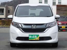 毎日全国の仕入れ先から厳選した車を仕入れしております！プロの査定士の検査を受けた車を仕入れ、入庫後も社員が1台1台を走行チェックや状態確認・装備確認などを入念に行います。