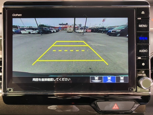 バックカメラ装着済！死角になりやすい後方もとても見やすいです☆車庫入れに自信がない方や縦列駐車が苦手な方にも、オススメな機能です！安心度もアップ！