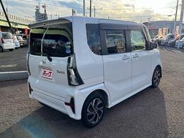 ご納車から3ヵ月または3，000kmまでの期間は修理費用も回数も無制限で保証♪とっても安心♪