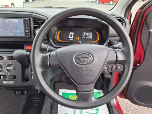 ハンドルのスレもなく綺麗ですね☆