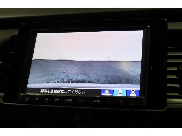 ◆◆バックカメラの画像です。車庫入れの安心感がアップしますね☆