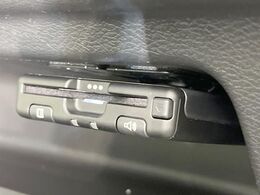 【ETC】高速道路の料金所をストレスなく通過！話題のスポットやサービスエリアに多い「スマートIC」利用時は必須のアイテムです。当店でセットアップを実施、ご納車当日からすぐにご利用いただけます！