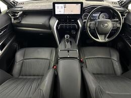 【インパネ全体】全方位で視界が広く、高い目線で運転もしやすいです！