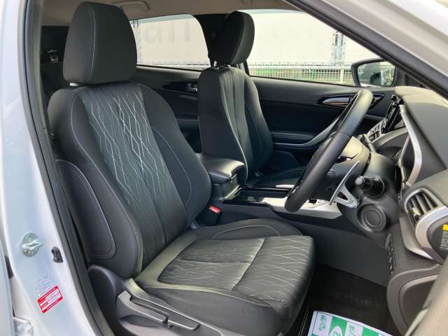 記念日や思い出の数字を愛車のナンバー4桁に込めてみてはいかがですか？愛車がさらに愛おしくなる【希望ナンバー】も承っております！全国版・地方版どちらも受付可能です。