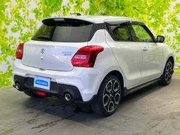 全国に店舗を展開しているのでどこでもお取り寄せが可能です！この車が気になるけど遠方だから・・・と諦める必要はありません！※別途陸送費が必要です。