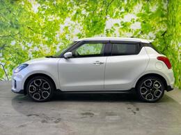 WECARSの在庫ページをご覧いただき誠にありがとうございます！WECARSは「お客様第一」をモットーにお客様のカーライフを全力でサポートいたします！