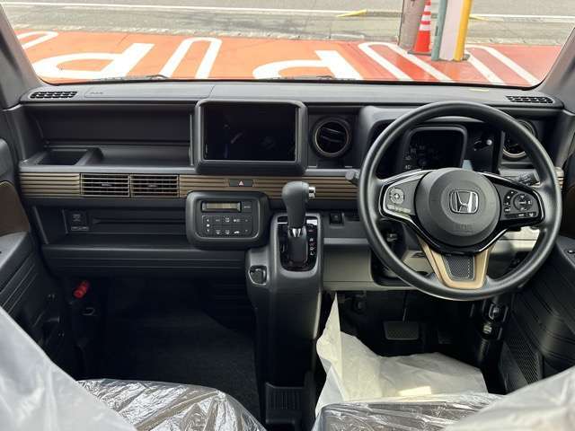 ★登録済未使用車につきましては、傷、凹み等一切ございませんので、新車と同様ですのでご安心ください！もしダメージがある場合は契約前に責任をもってしっかりとお伝えします！※試乗車や中古車は確認を要します！
