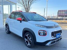 専門のサービススタッフに専用テスター。ご納車前の点検整備から、アフターサービスまで、お任せ下さい。