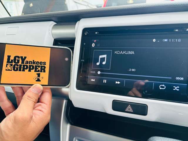 もちろんBluetooth対応でフルセグでテレビも見れます！ロングドライブに必須な機能が揃っております！