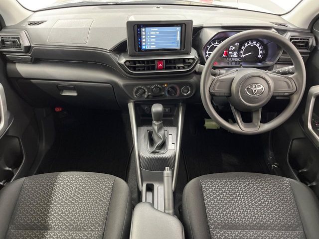 グループ総在庫数約30，000台！！全国の系列店からメーカー・車種問わずご紹介出来るので、あなたにピッタリのお車が見つかるはずです♪まずはお問い合わせ下さい☆