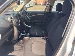 禁煙車　嫌な臭いなども有りません