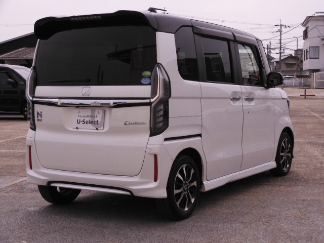 お立ち寄りいただく際は、事前にご連絡をお願いします。お目当てのお車が商談中や売約となることもございます。ご確認いただいてから、お立ち寄りください。