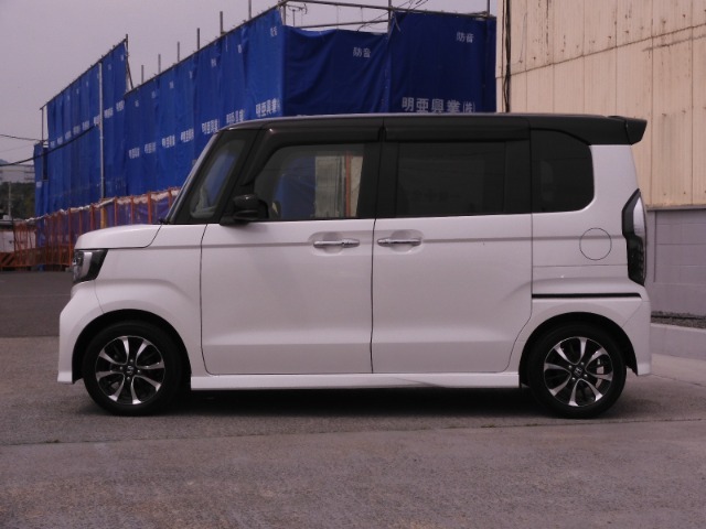 ◆法定整備実施◆Honda認定中古車の整備基準にもとづく整備を実施いたします。法定点検の整備に加え、Honda独自のプラスアルファー点検整備を実施。基準を満たしていない消耗部品を交換いたします。