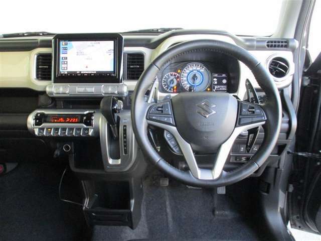 クロスビー入荷致しました是非ご検討ください、4WD車です