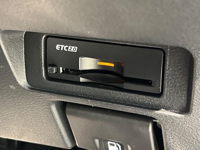 【ETC】高速道路の料金所をストレスなく通過！話題のスポットやサービスエリアに多い「スマートIC」利用時は必須のアイテムです。当店でセットアップを実施、ご納車当日からすぐにご利用いただけます！