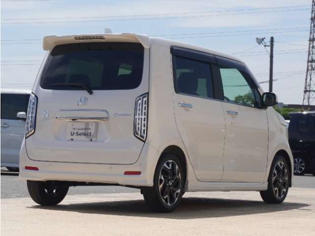 お立ち寄りいただく際は、事前にご連絡をお願いします。お目当てのお車が商談中や売約となることもございます。ご確認いただいてから、お立ち寄りください。
