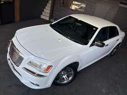 全国納車可能。お気軽にお問合せ下さいませ！