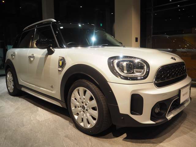 MINI　NEXT一宮へのアクセスは、東海北陸自動車道（一宮西IC）を降りて5分ほどと、便利です。在庫確認、道案内など、MINI　NEXT一宮へのお問い合わせは　TEL　0078-6002-369993（無料）まで！