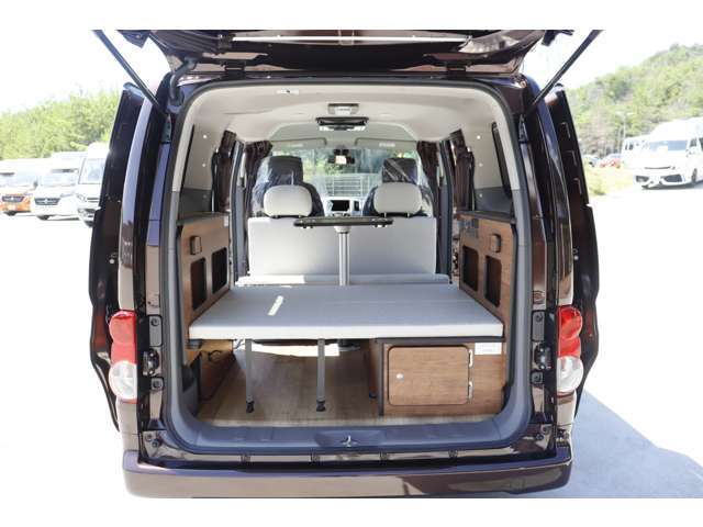 ☆お問い合わせ先☆キャンピングカー専門店☆　岐阜県安八郡安八町東結1405　　　　TEL　0584-62-1155　　　　メールアドレス　gifu1＠fujicars.jp