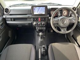 グループ総在庫数約30，000台！！全国の系列店からメーカー・車種問わずご紹介出来るので、あなたにピッタリのお車が見つかるはずです♪まずはお問い合わせ下さい☆