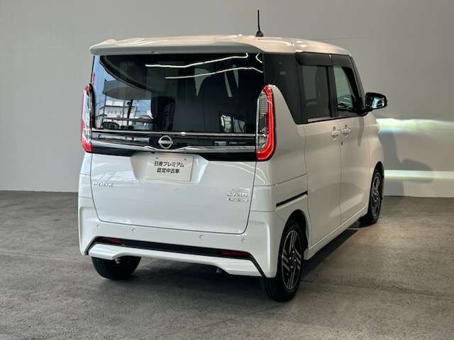 ご納車前に12ヶ月点検整備いたします。 OILならびにエレメント・ワイパーゴムなども交換いたします。