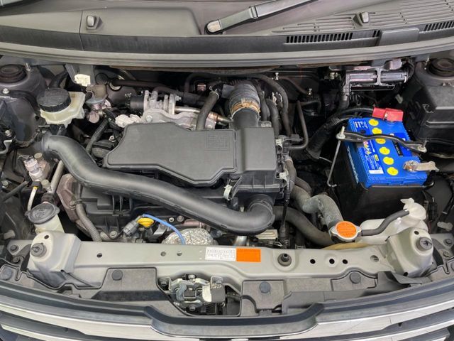 親切・丁寧な専門メカニックスタッフが応対！・車検・点検整備・事故等の修理などアフターサービスも安心。お車のカスタマイズもネクステージのサービススタッフまでご相談ください！