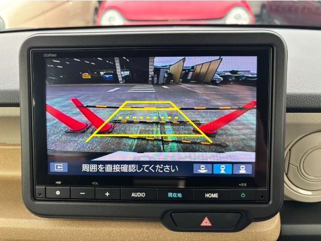 【バックカメラ】駐車時に安心のバックカメラが装備されています！