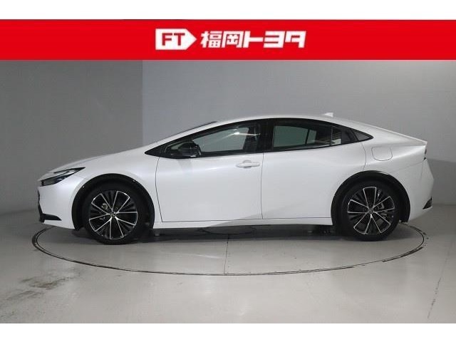 トヨタ認定中古車、評価4.5。走行距離10万キロ以内できれいな状態です。