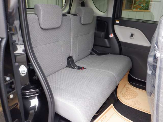 新車のご購入も是非当社にご相談ください。お客様のニーズに合う新車を各メーカーの中からご提案いたします。納車後の新車点検も当社にて実施させて頂きます。