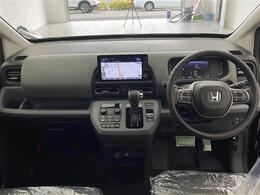 【インパネ全体】全方位で視界が広く、高い目線で運転もしやすいです！