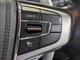 【レーダークルーズコントロール】追従型クルーズコントロールは、レーダーやビデオカメラが前方の車の状況を検知し、状況に合わ